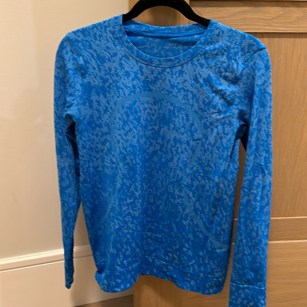 Lululemon run swiftly long sleeve Tshirt relaxed fit